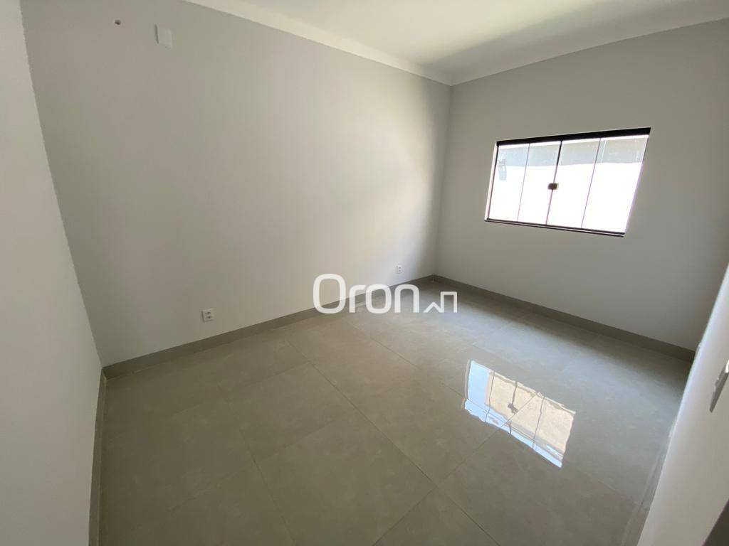 Casa à venda com 2 quartos, 88m² - Foto 6