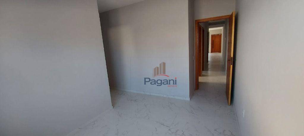 Casa à venda com 3 quartos, 70m² - Foto 12