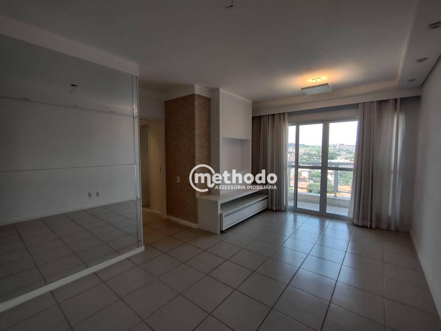 Apartamento à venda com 3 quartos, 80m² - Foto 2