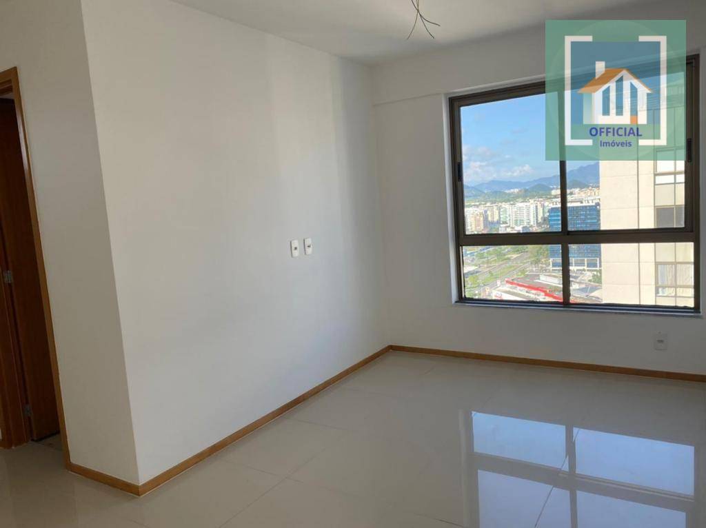 Apartamento à venda com 3 quartos, 82m² - Foto 2