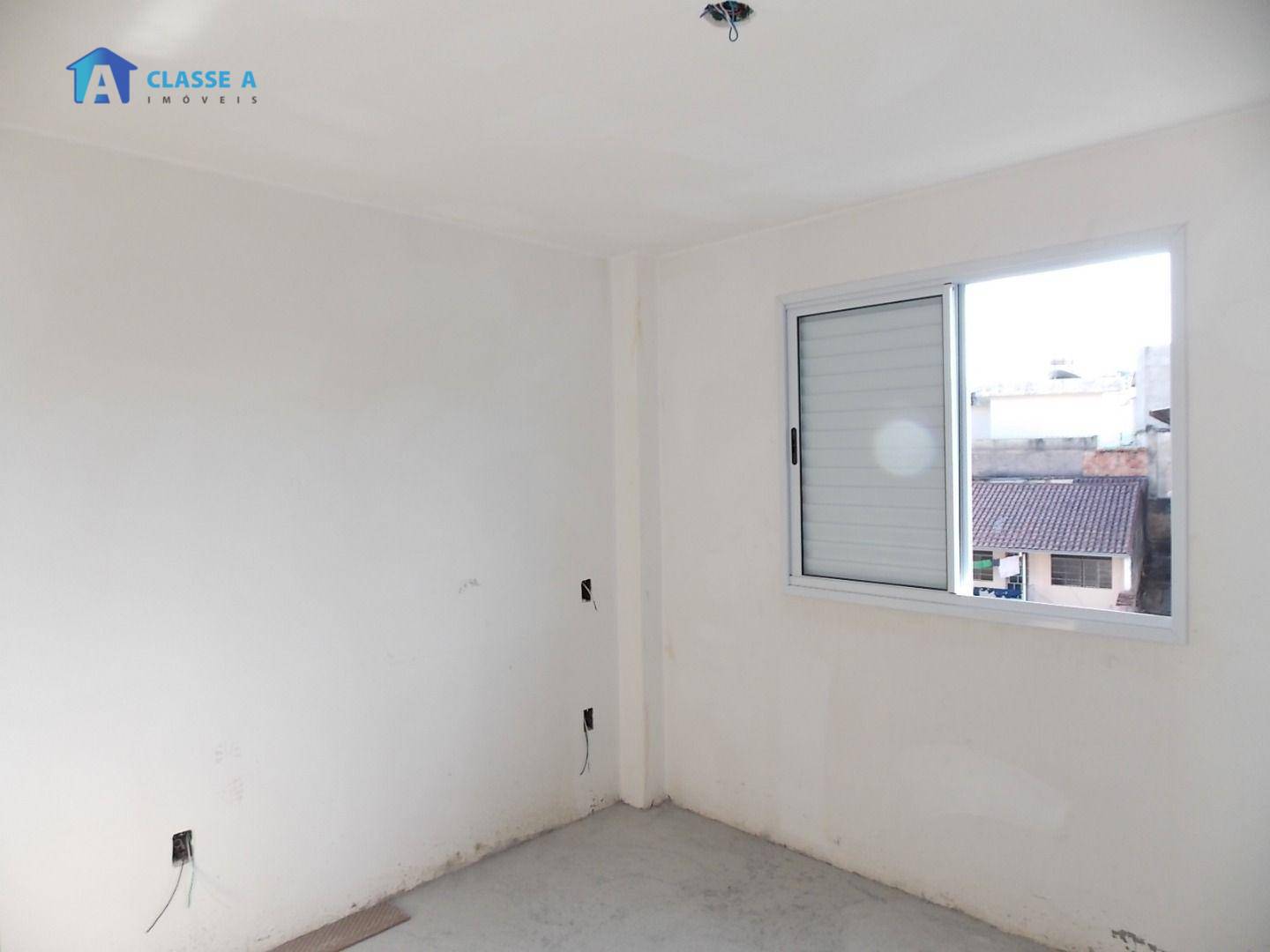 Apartamento à venda com 3 quartos, 81m² - Foto 11