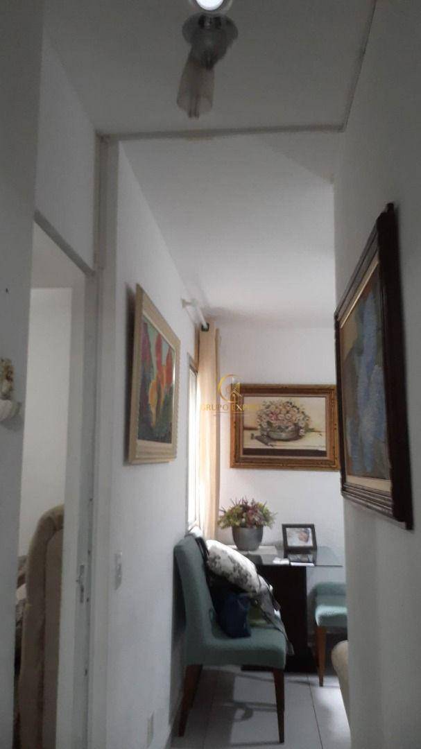 Apartamento à venda com 2 quartos, 40m² - Foto 5