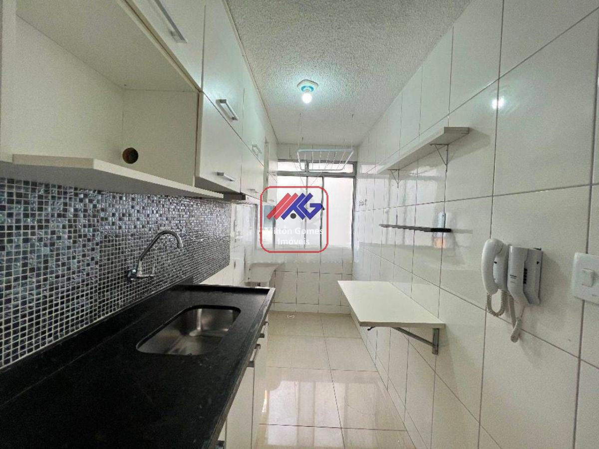 Apartamento à venda com 3 quartos, 50m² - Foto 12