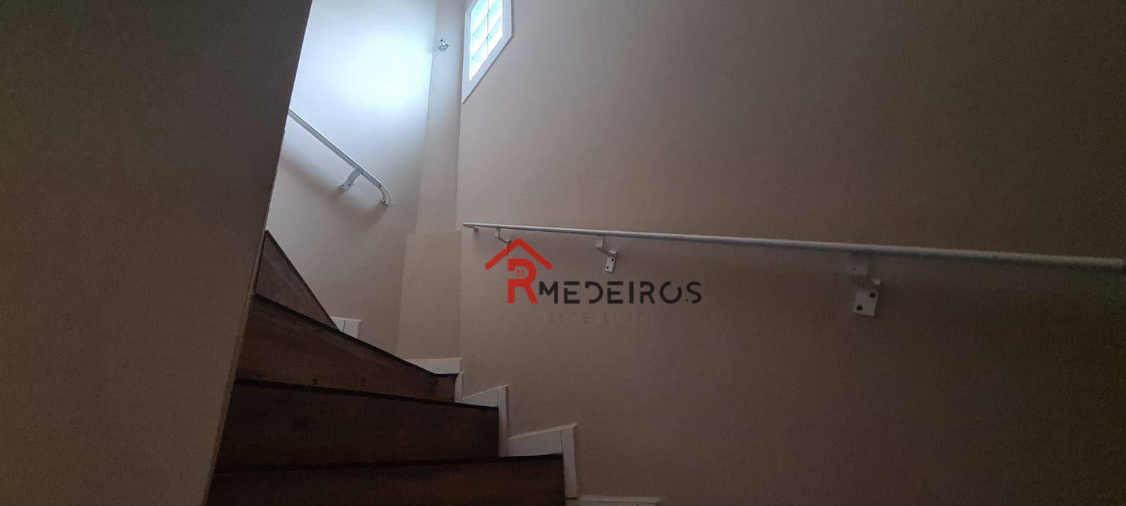 Sobrado à venda com 2 quartos, 92m² - Foto 11