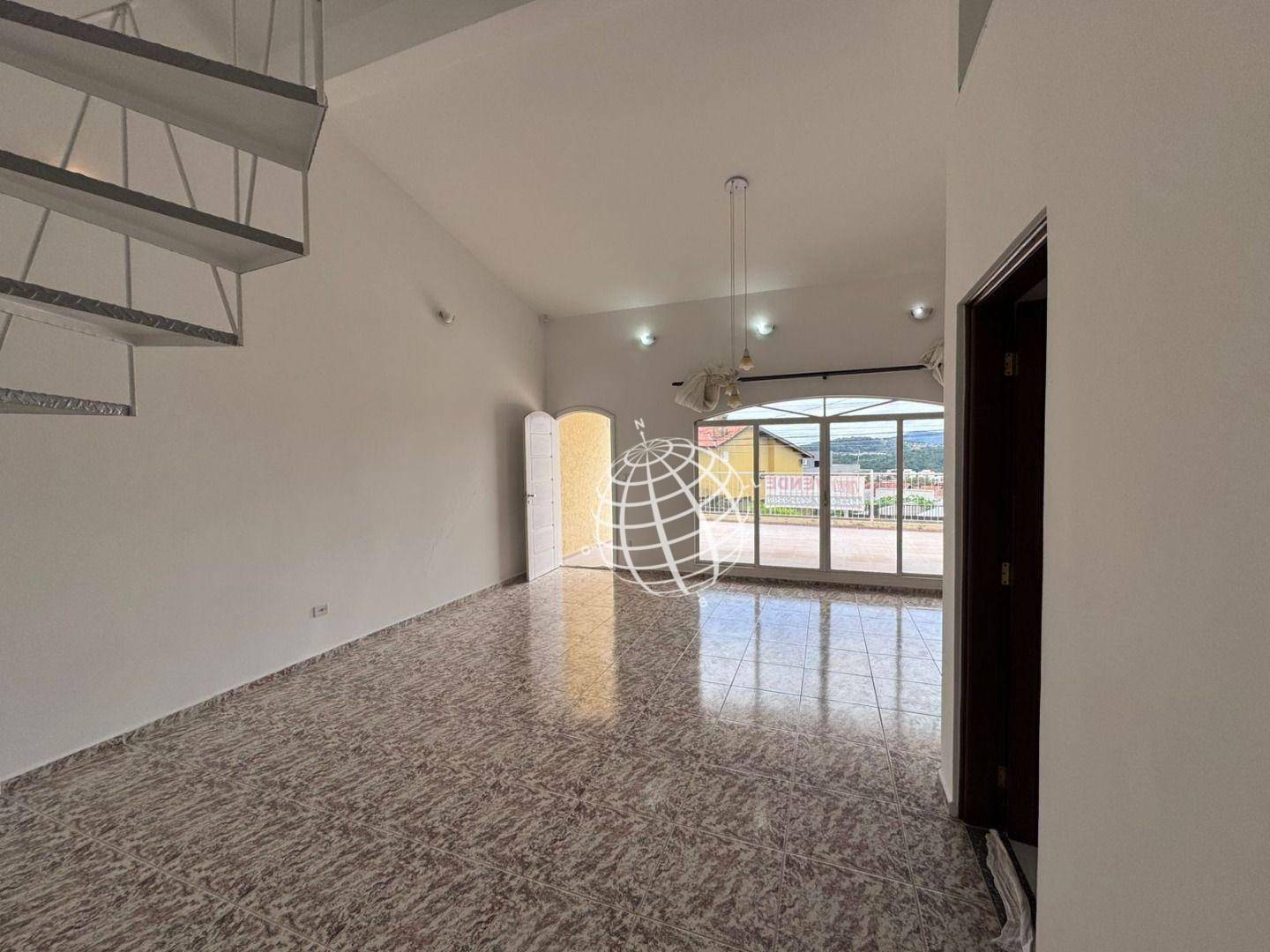 Casa à venda com 5 quartos, 335m² - Foto 6