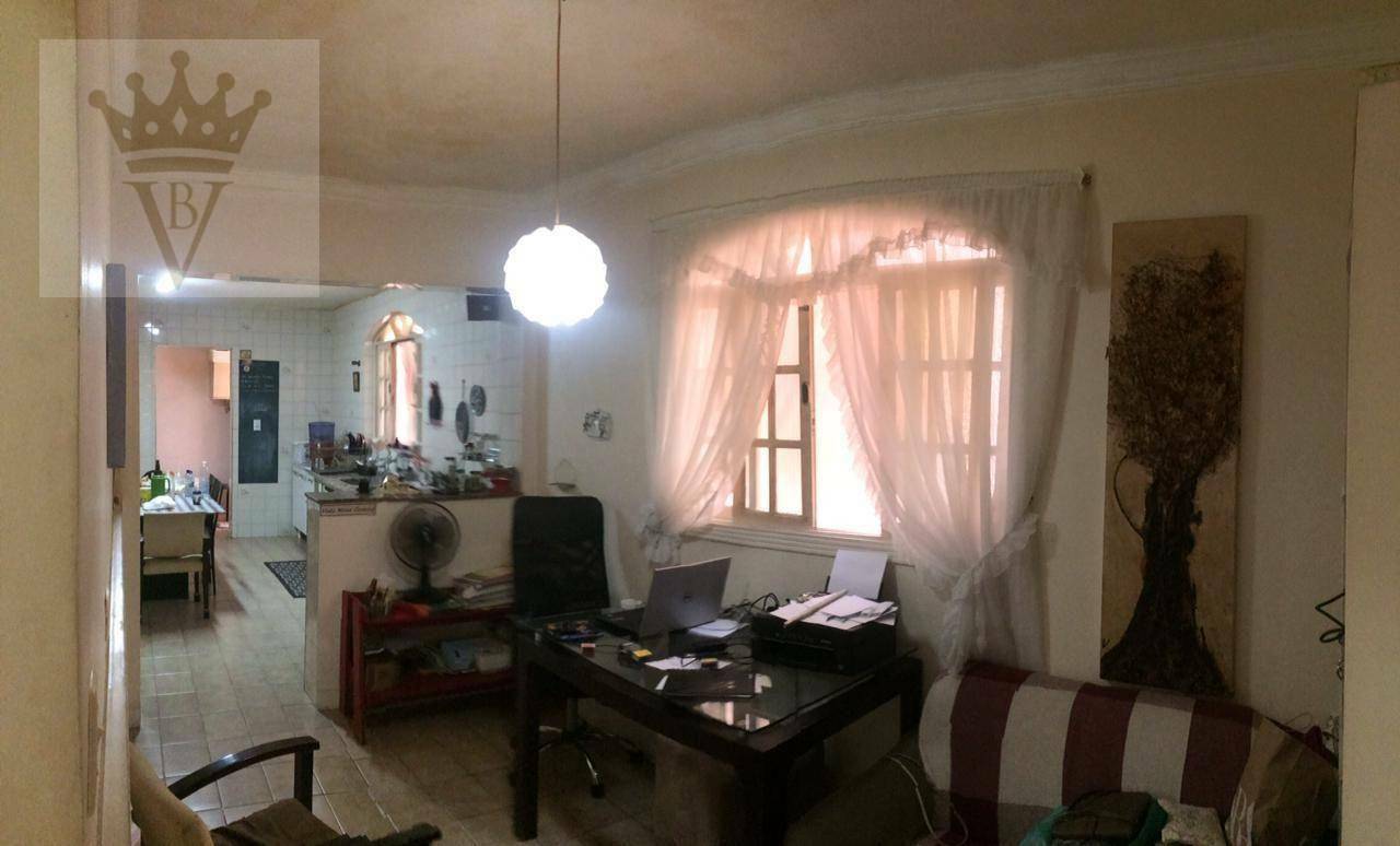 Sobrado à venda com 3 quartos, 180m² - Foto 2