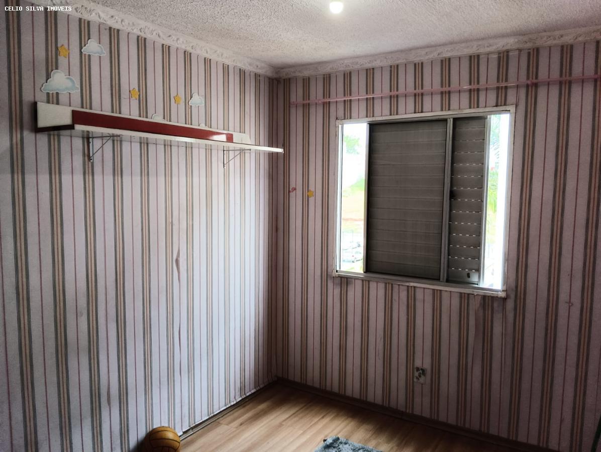 Apartamento à venda com 3 quartos, 73m² - Foto 7