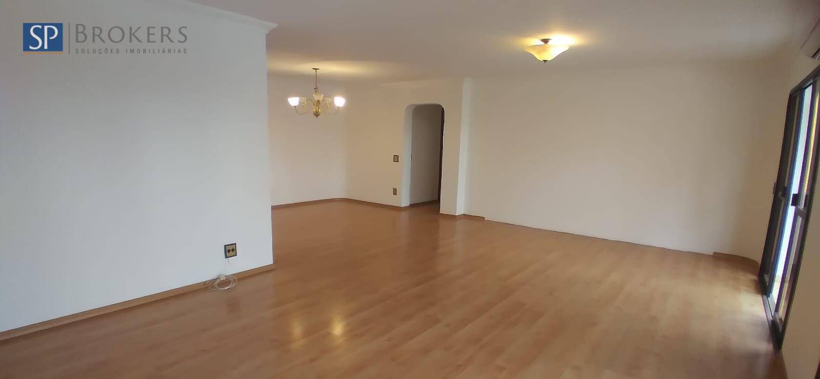 Apartamento à venda com 3 quartos, 245m² - Foto 3