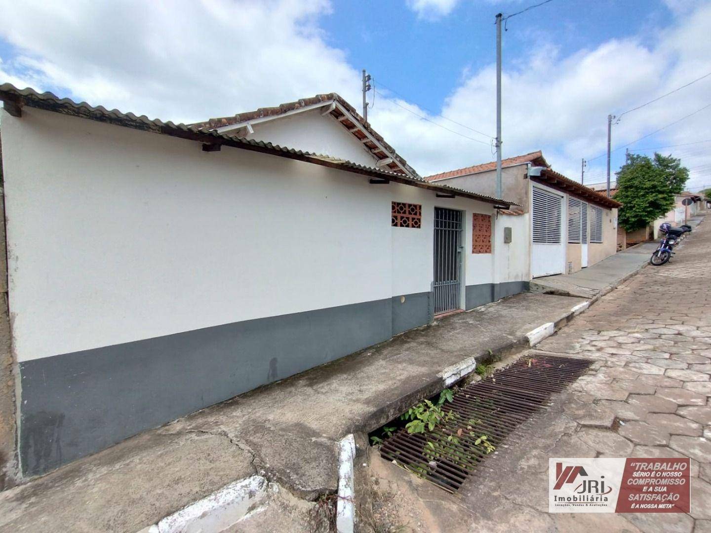 Casa à venda com 2 quartos, 36m² - Foto 2