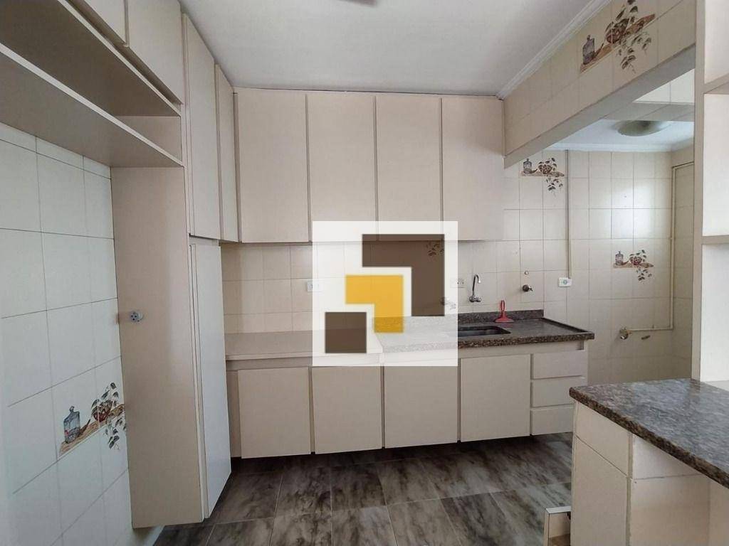 Apartamento à venda com 3 quartos, 81m² - Foto 9