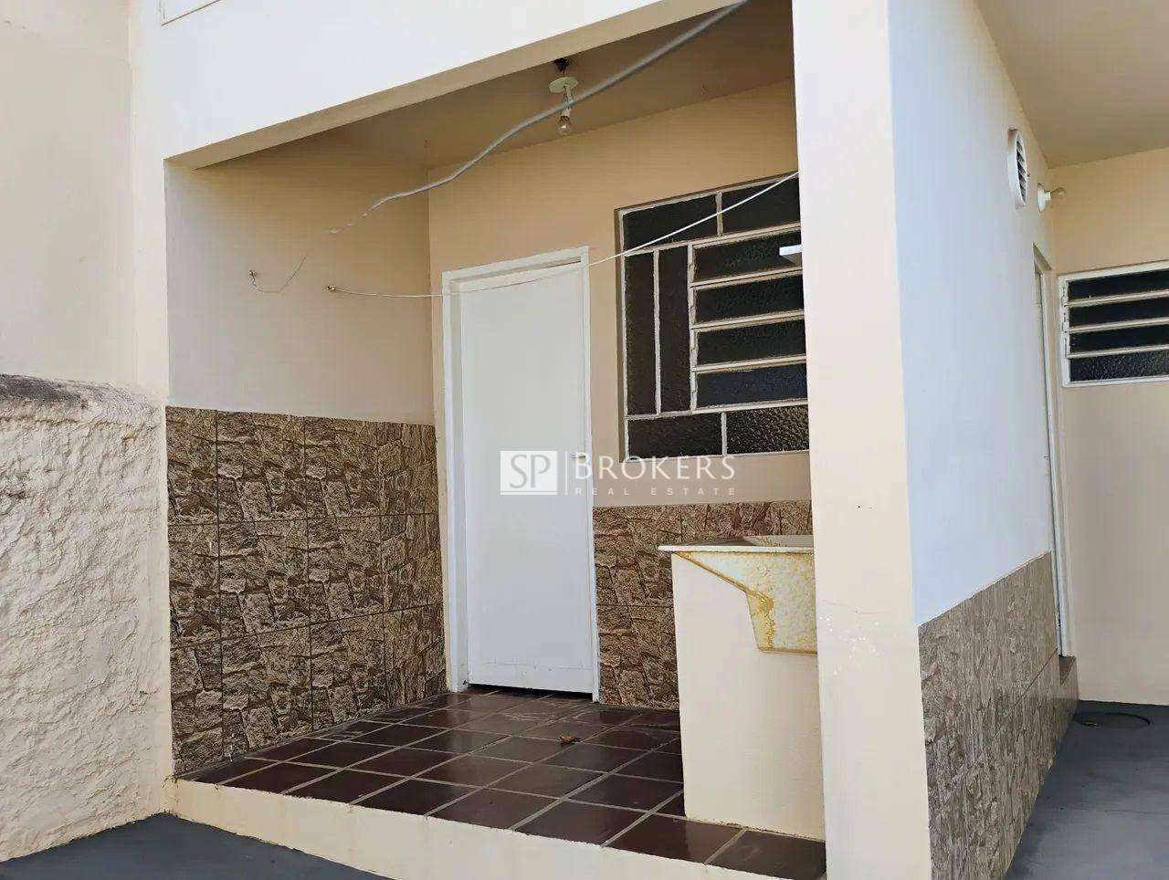 Casa à venda com 3 quartos, 170m² - Foto 8