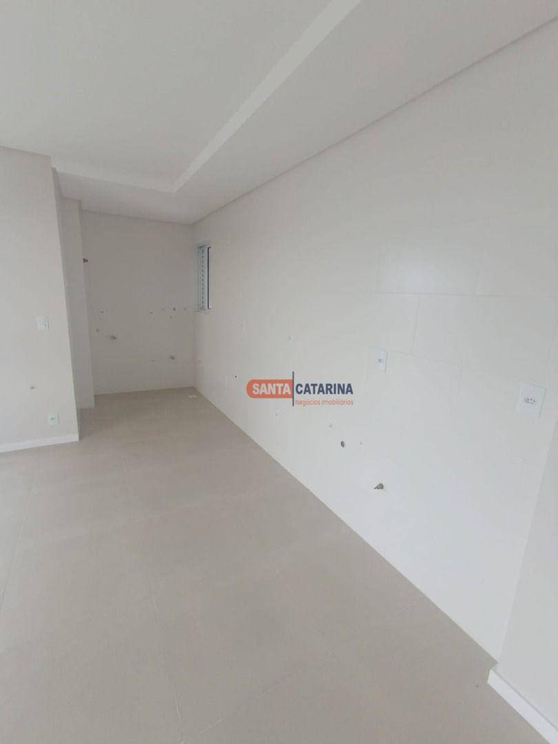 Cobertura à venda com 3 quartos, 170m² - Foto 9