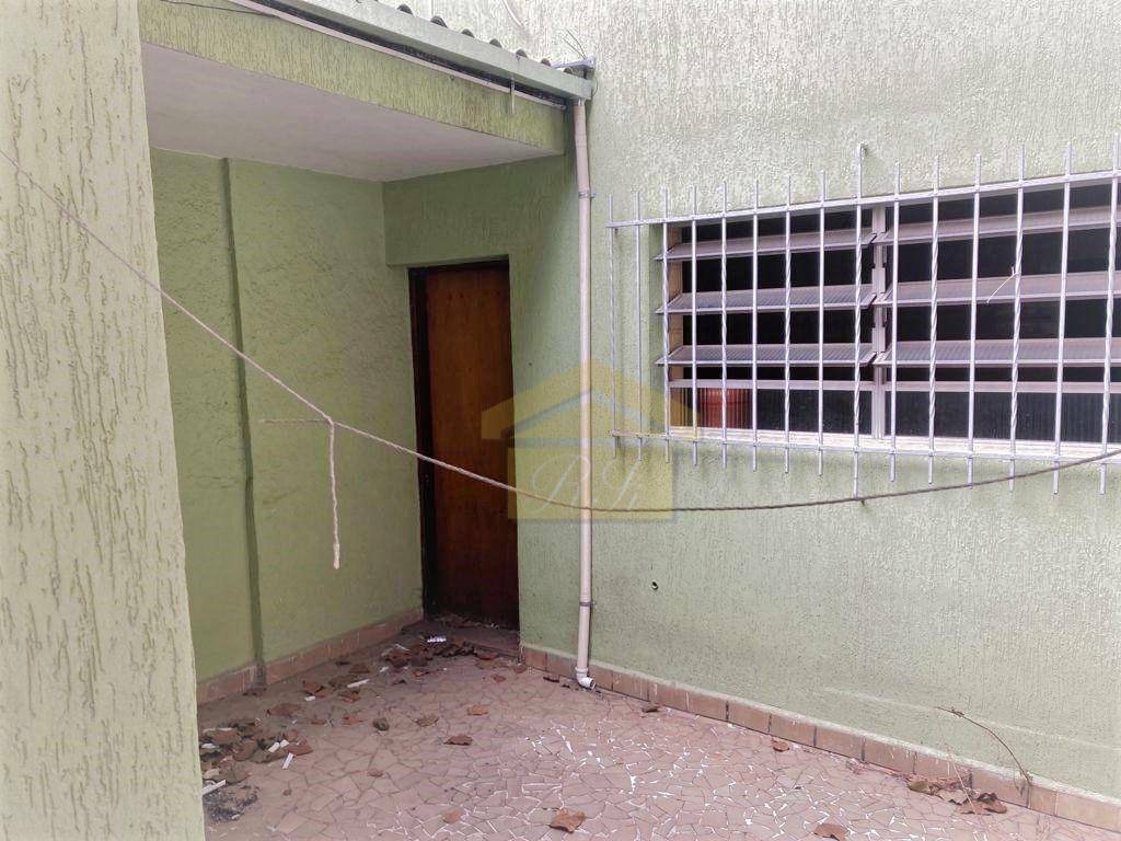 Sobrado para alugar com 3 quartos, 250m² - Foto 15