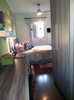 Apartamento à venda com 3 quartos, 76m² - Foto 9