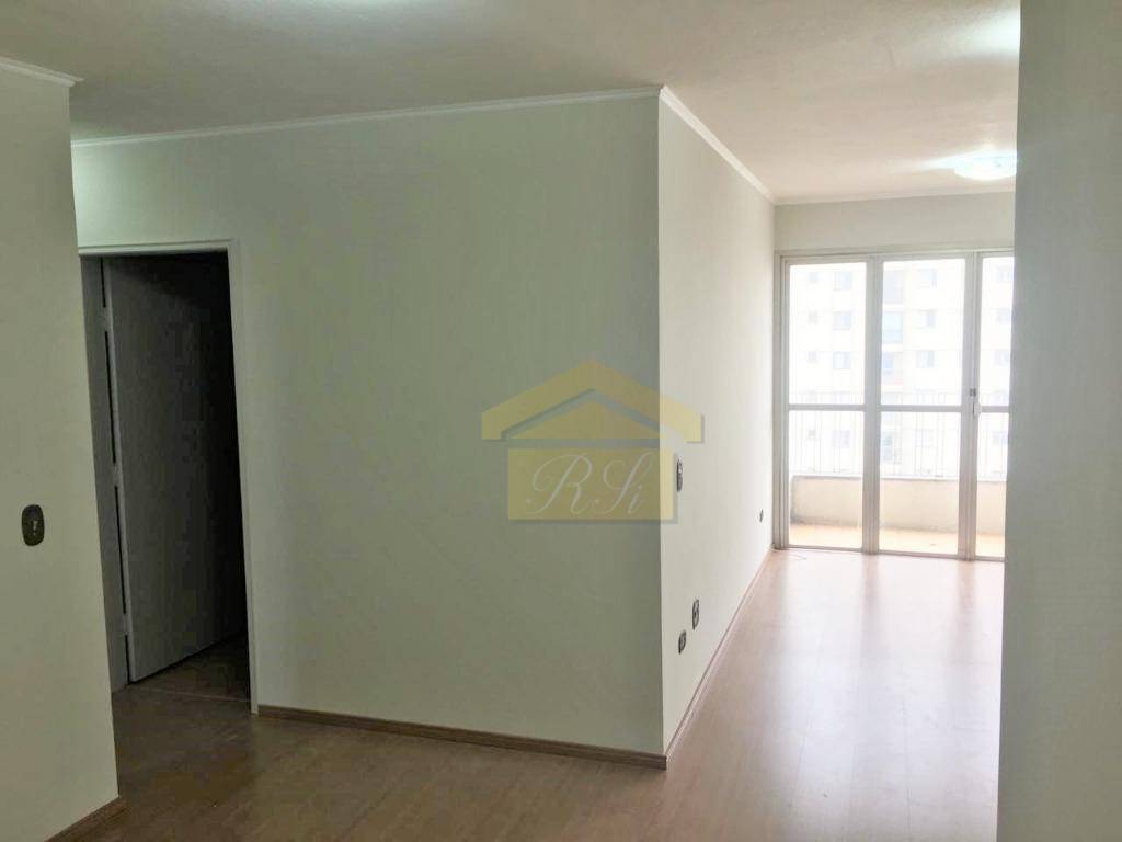 Apartamento à venda com 3 quartos, 79m² - Foto 1