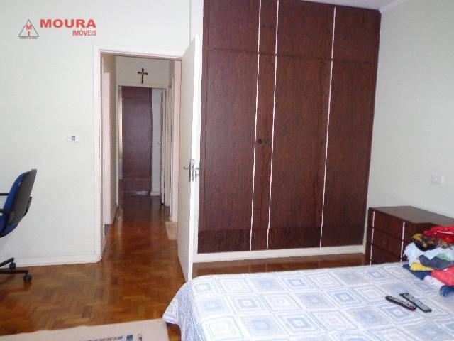 Sobrado à venda com 3 quartos, 200m² - Foto 9