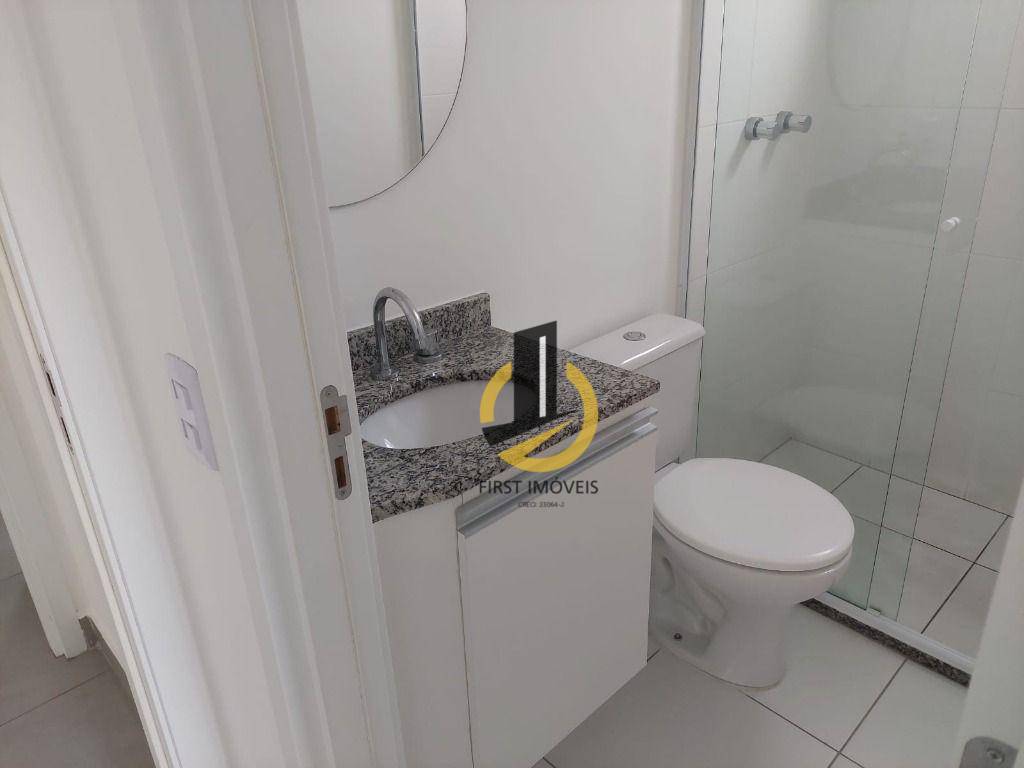 Apartamento à venda com 2 quartos, 67m² - Foto 13