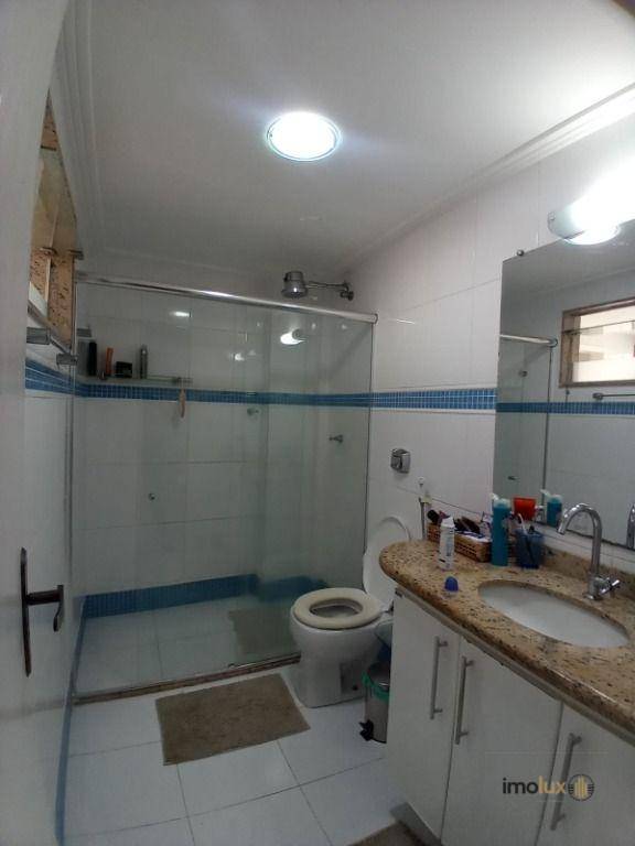 Apartamento à venda com 3 quartos, 169m² - Foto 25