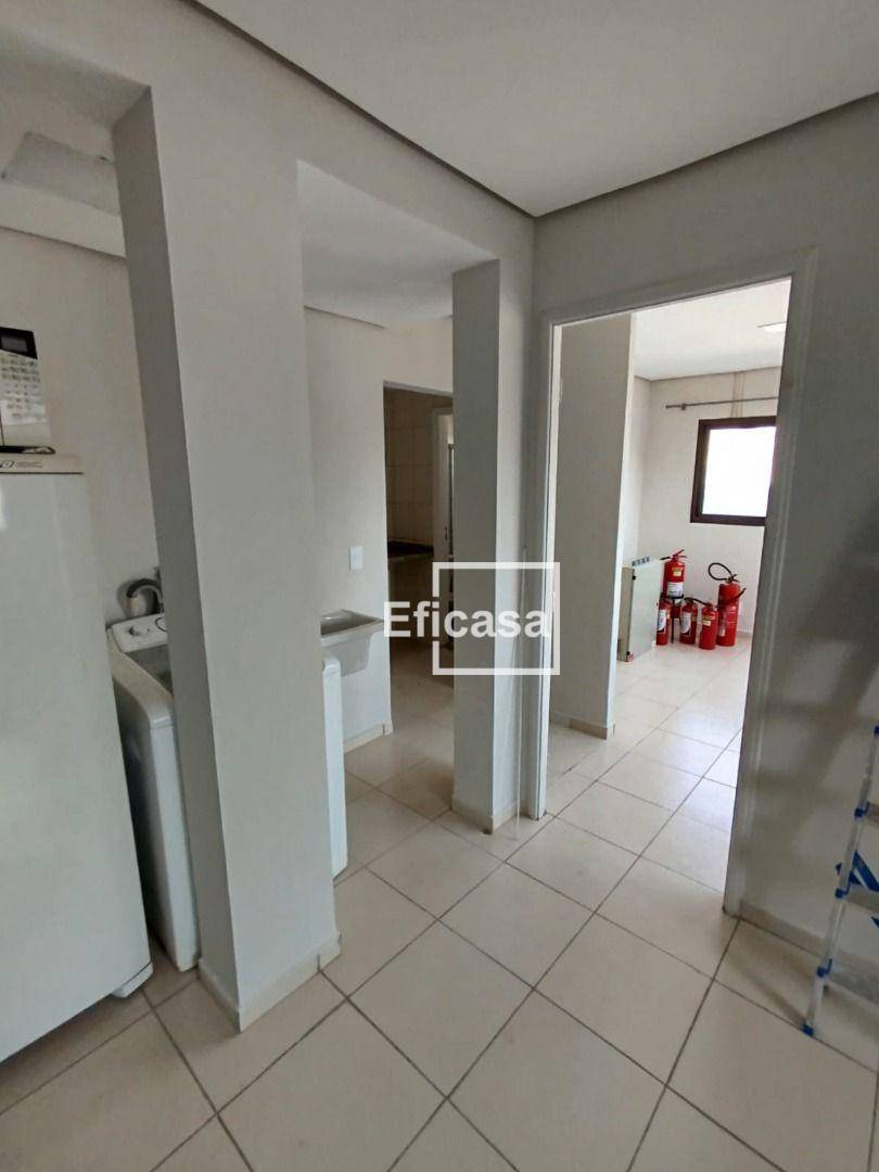 Apartamento para alugar com 2 quartos, 55m² - Foto 5