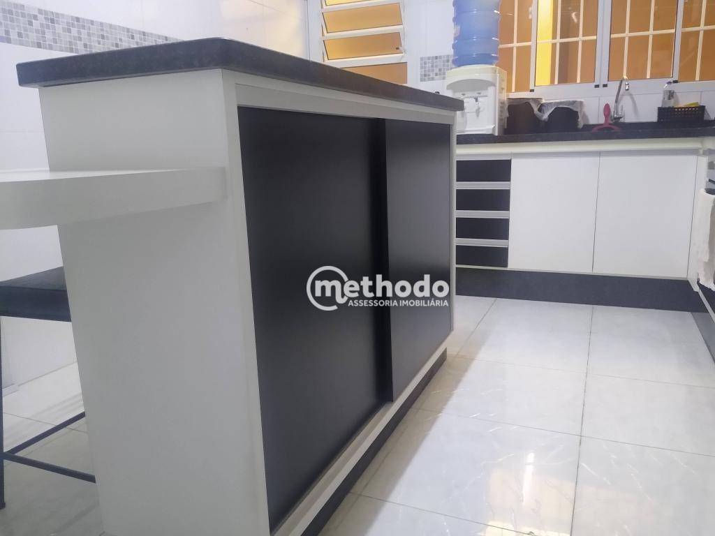 Casa à venda com 3 quartos, 180m² - Foto 13