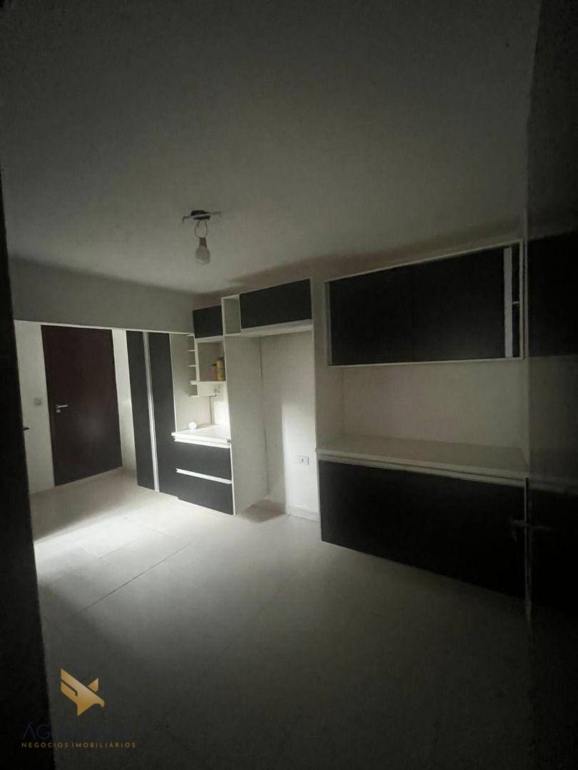 Sobrado à venda com 5 quartos, 280m² - Foto 19