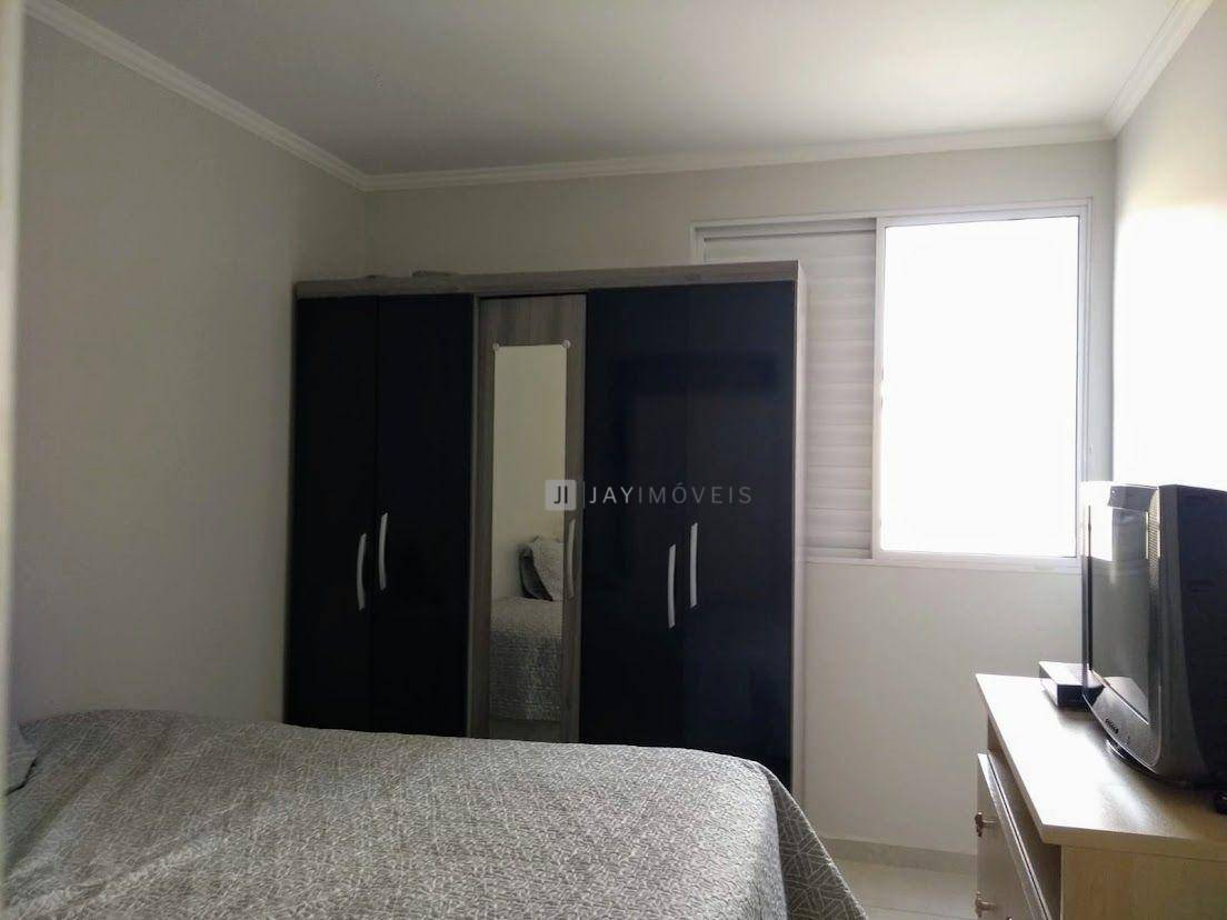 Apartamento à venda com 3 quartos, 96m² - Foto 13