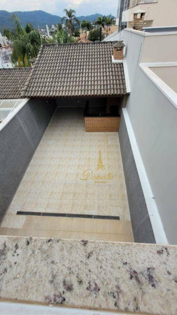 Sobrado à venda com 3 quartos, 125m² - Foto 4