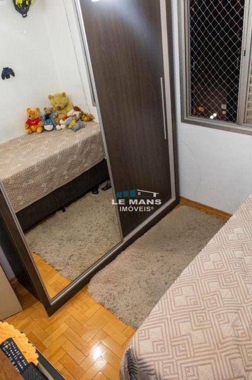 Apartamento à venda com 3 quartos, 84m² - Foto 9