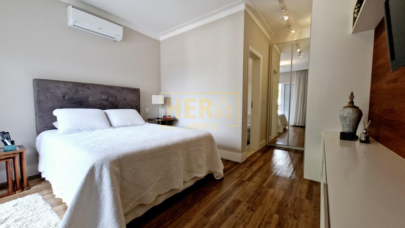 Casa de Condomínio à venda com 4 quartos, 270m² - Foto 3