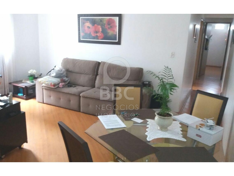 Apartamento à venda com 2 quartos, 85m² - Foto 2