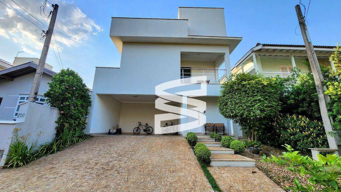 Casa de Condomínio à venda com 3 quartos, 211m² - Foto 1