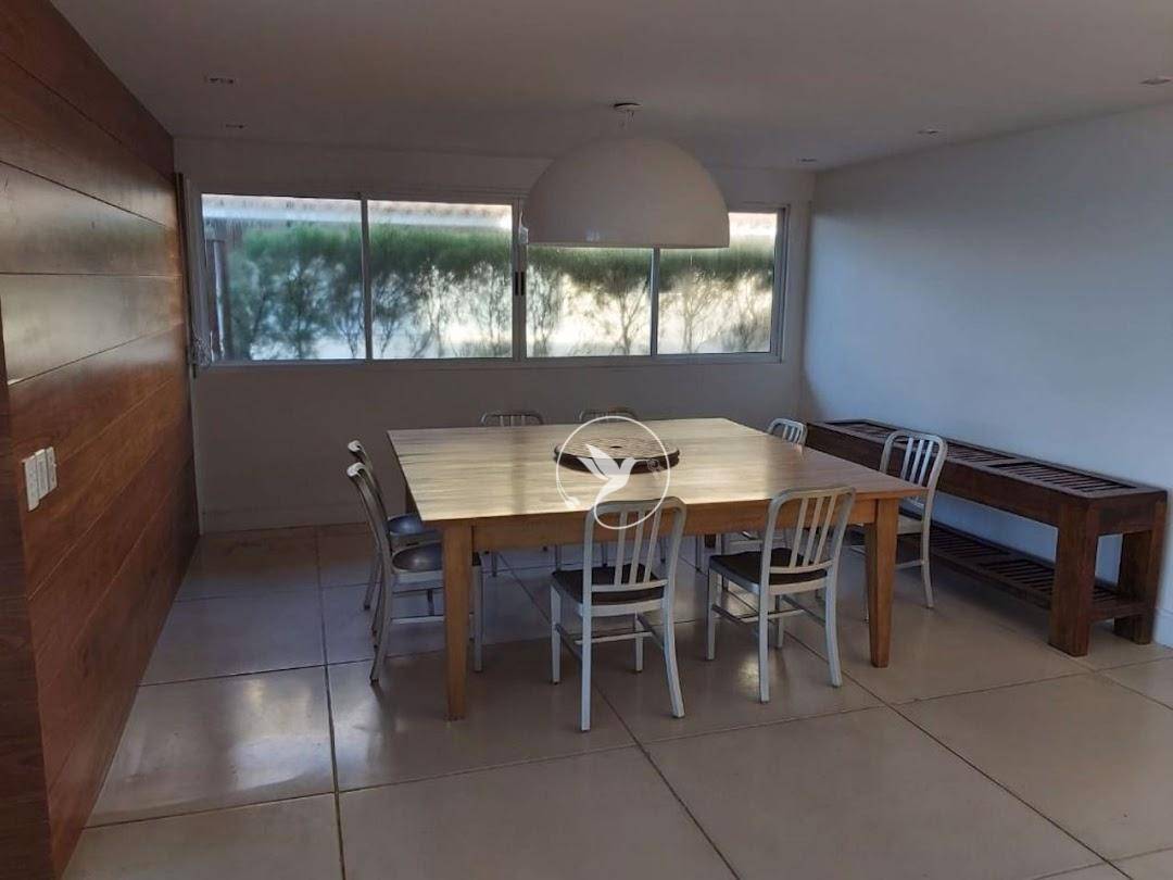 Casa de Condomínio à venda com 4 quartos, 200m² - Foto 12