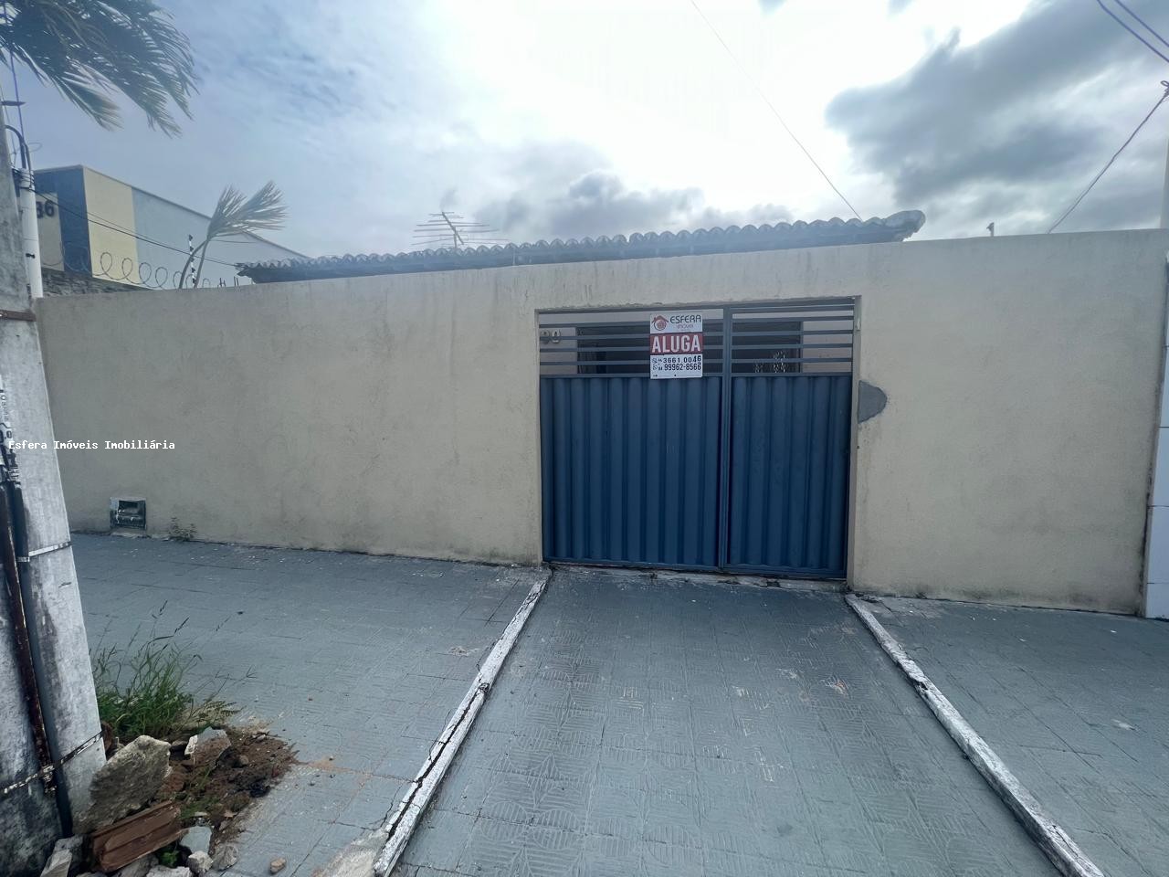 Casa para alugar com 3 quartos, 200m² - Foto 1