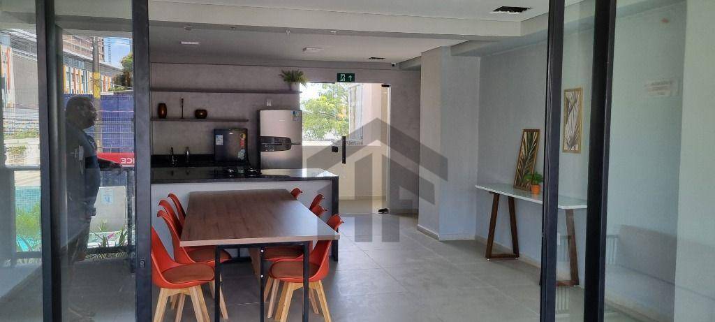 Apartamento à venda com 2 quartos, 44m² - Foto 18