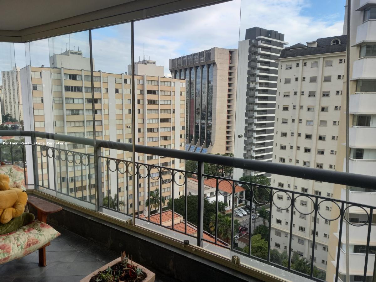 Apartamento à venda com 4 quartos, 134m² - Foto 1