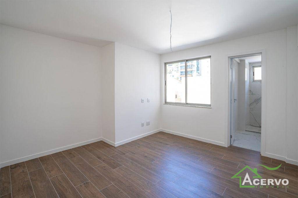 Apartamento à venda com 3 quartos, 190m² - Foto 47