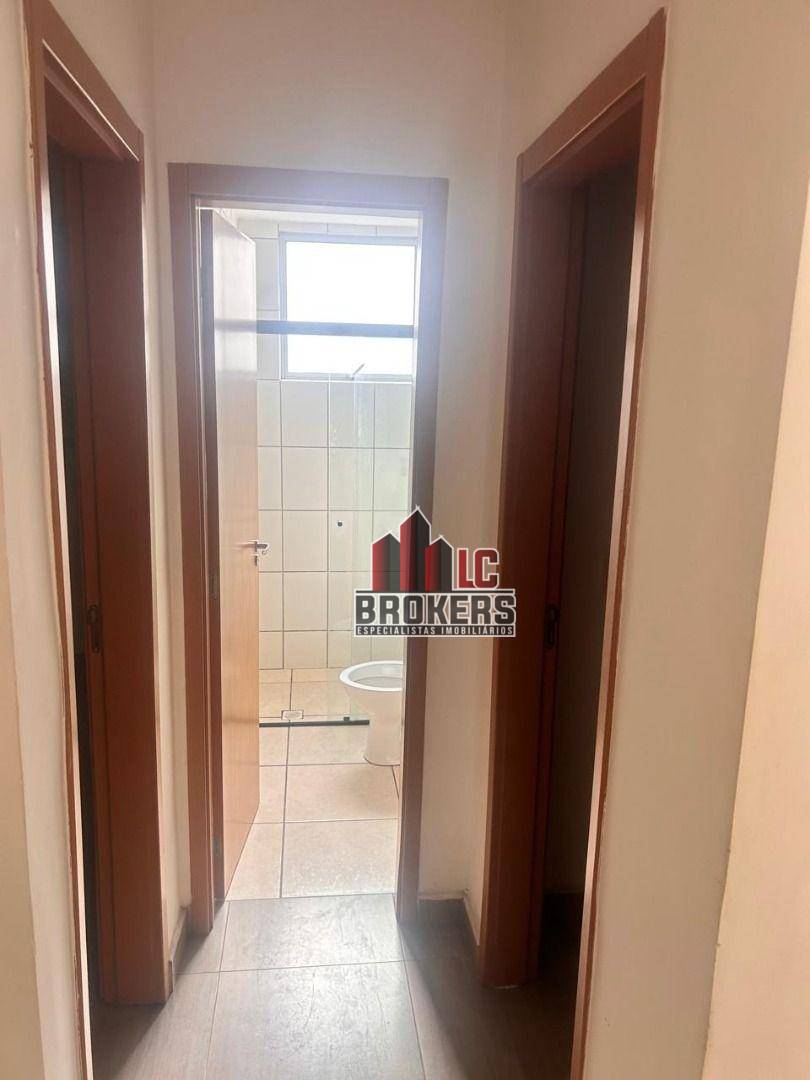 Apartamento para alugar com 2 quartos, 49m² - Foto 7