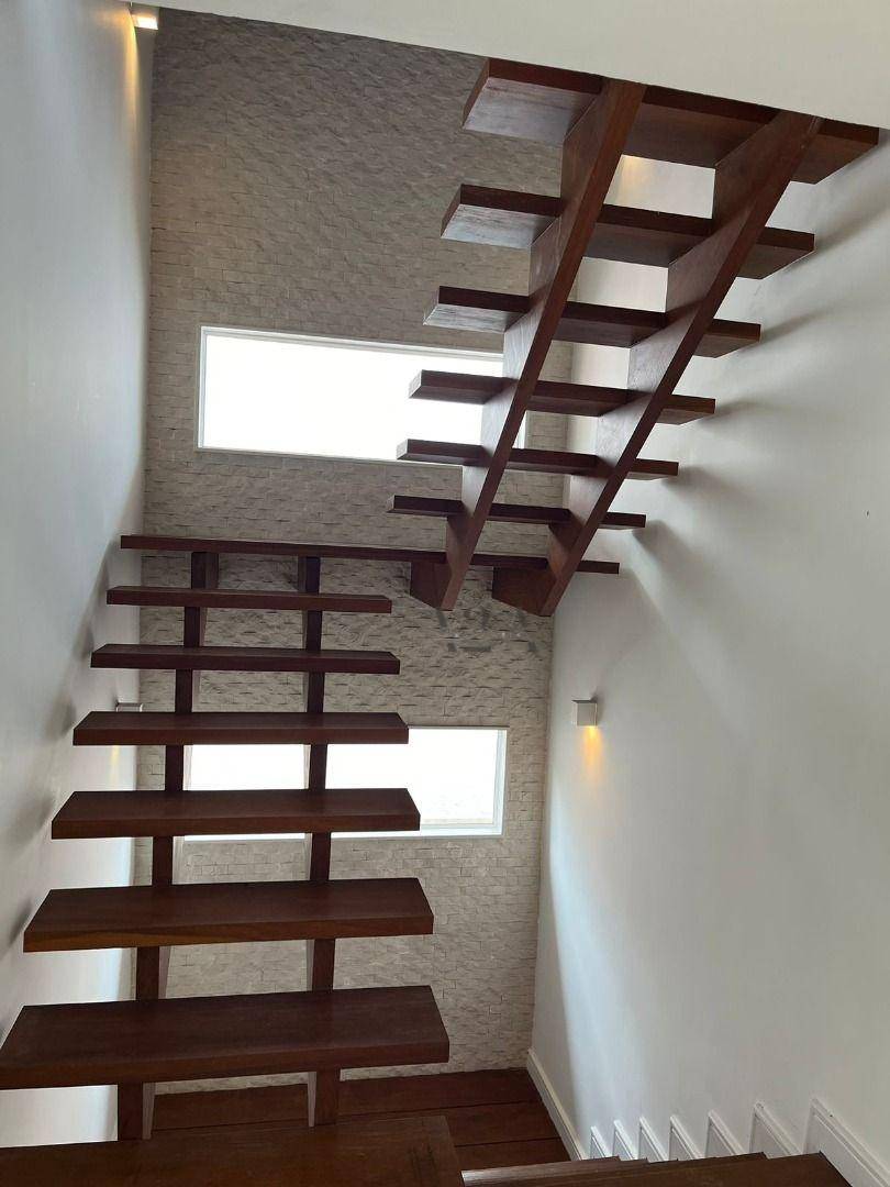 Casa à venda com 4 quartos, 357m² - Foto 27
