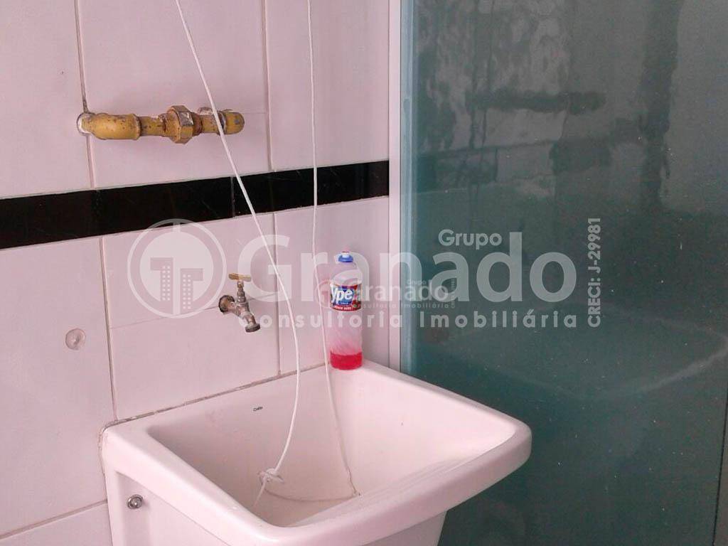 Apartamento à venda com 2 quartos, 51m² - Foto 2