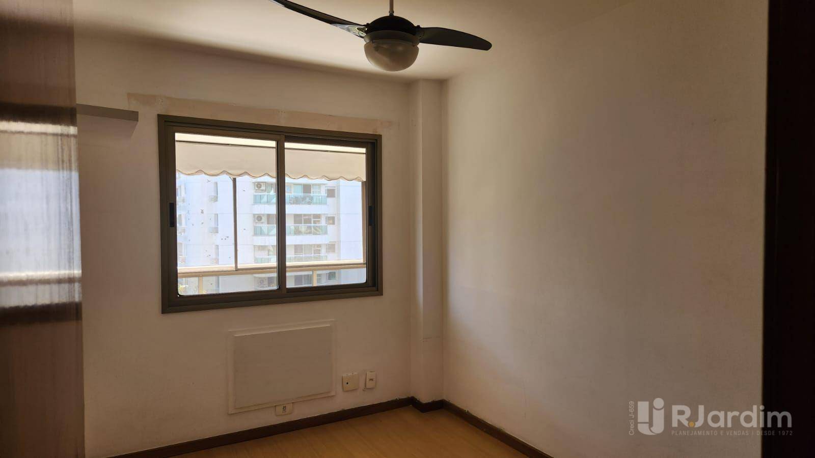 Apartamento para alugar com 3 quartos, 114m² - Foto 18