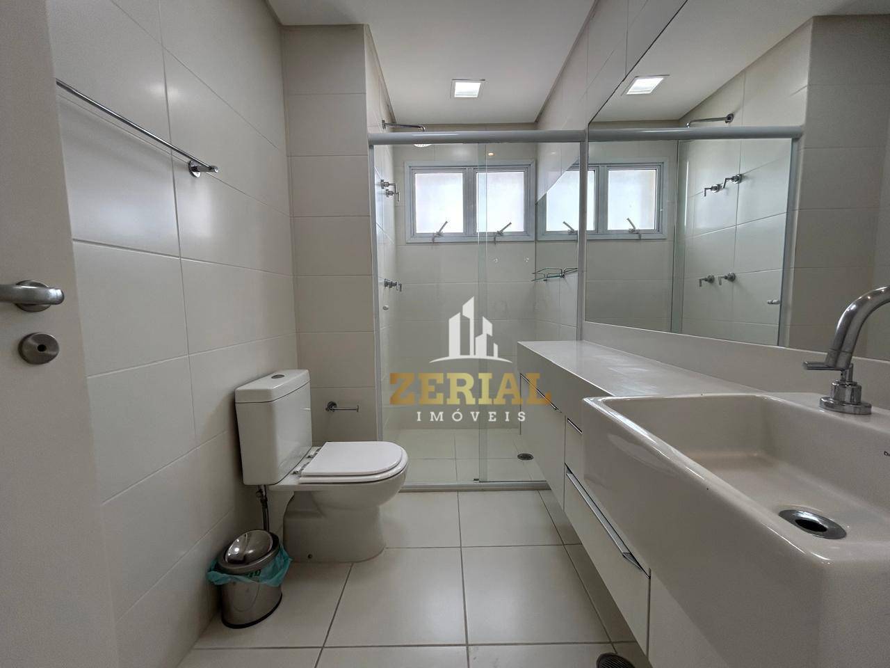 Apartamento para alugar com 3 quartos, 234m² - Foto 26