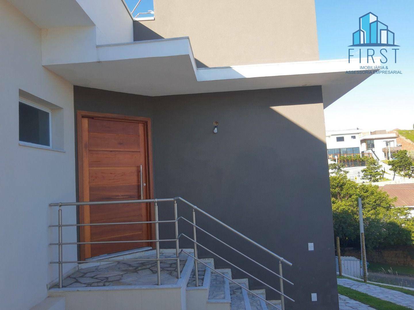 Casa à venda com 3 quartos, 208m² - Foto 8