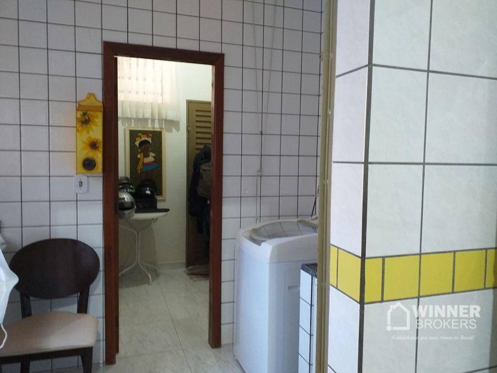 Sobrado à venda com 4 quartos, 166m² - Foto 9