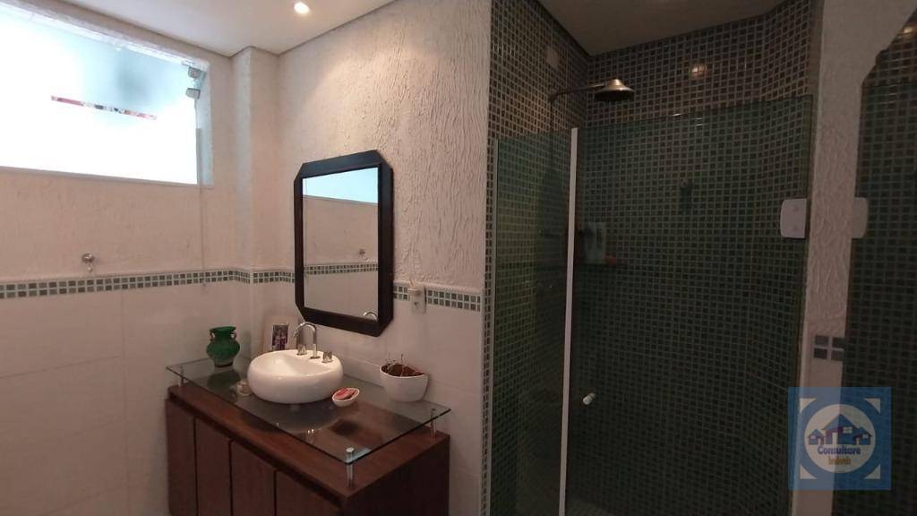 Apartamento à venda com 3 quartos, 180m² - Foto 14