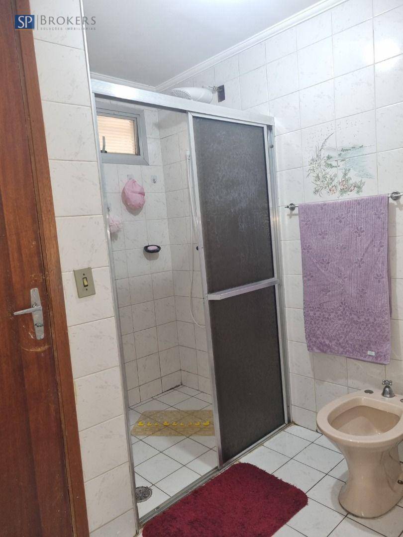 Apartamento à venda com 2 quartos, 70m² - Foto 18