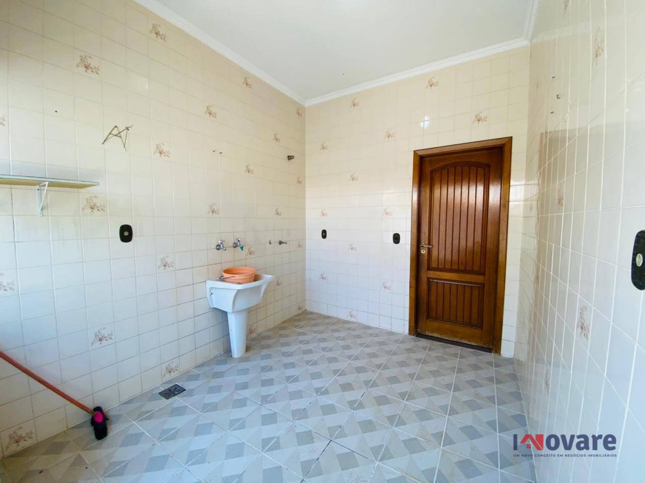 Casa à venda com 3 quartos, 321m² - Foto 22