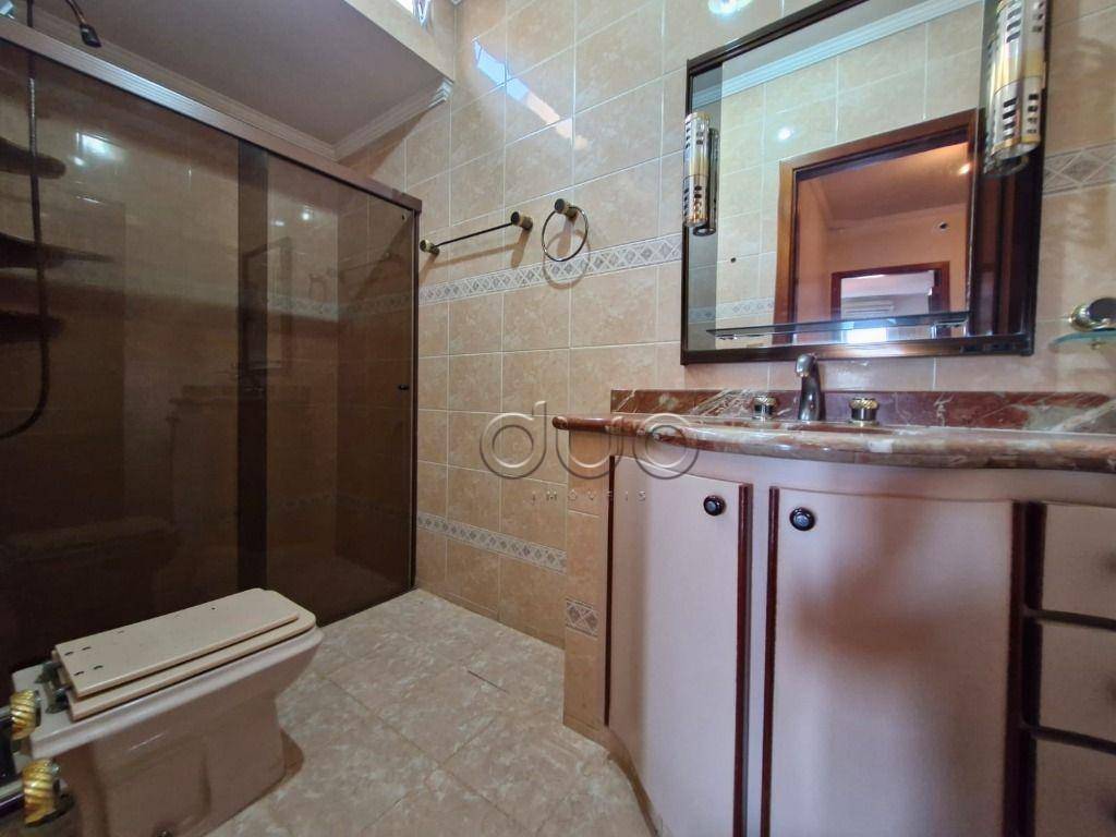 Casa à venda com 3 quartos, 315m² - Foto 8