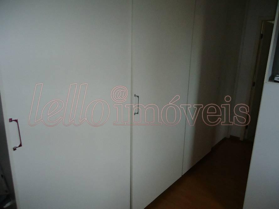 Apartamento para alugar com 3 quartos, 115m² - Foto 18