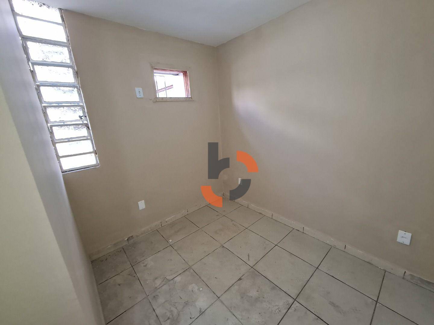 Apartamento para alugar com 2 quartos, 50m² - Foto 15