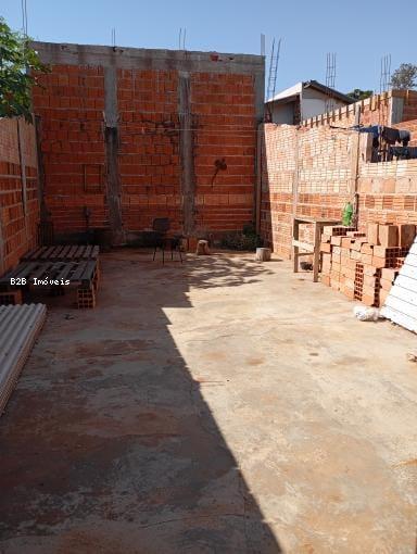 Casa à venda com 2 quartos, 125m² - Foto 15